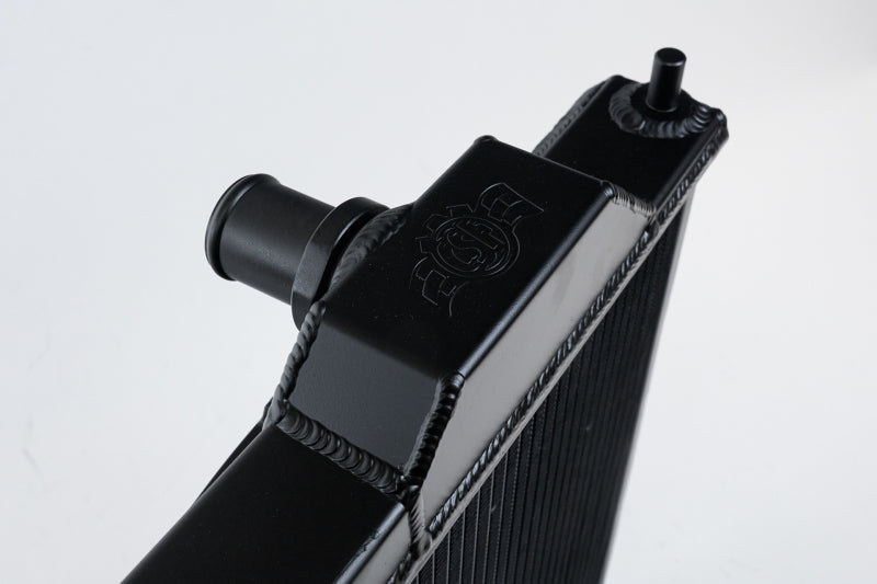 CSF 01-07 Mitsubishi Evo 7/8/9 Full-Slim Radiator w/12in Fan &amp; Shroud/-16AN - Black