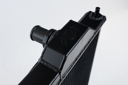 CSF 01-07 Mitsubishi Evo 7/8/9 Full-Slim Radiator w/12in Fan &amp; Shroud/-16AN - Black